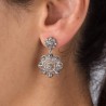 Pendientes de doble botón charro de plata primera ley con marcasitas. Cierre presión. botón 9 mm y boton 12 mm. muestra modelo.