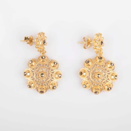 Pendientes de dobles botones charros de plata de ley. Cierre presión. Chapados oro 23 kt. Botón 9 mm y 12 mm. Vista lateral.