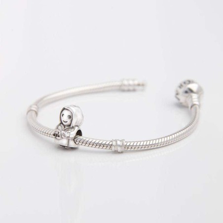Charm Abagada en plata de ley para la pulsera de Pandora o similares. Pulsera con charm.