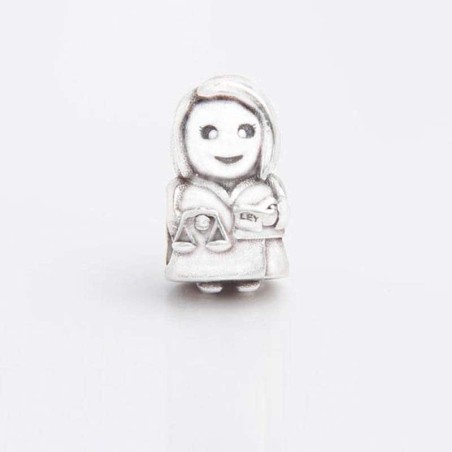 Charm Abogada en plata de ley para la pulsera de Pandora o similares. frontal.