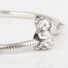 Charm de La Flamenca en plata de ley para la pulsera de Pandora o similares. Detalle en pulsera.