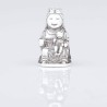 Charm de la Virgencita Arantzazu en plata de ley para la pulsera de Pandora o similares. Vista frontal.