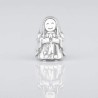 Charm de la Virgencita de Lourdes creada por plata de ley para la pulsera de Pandora o similares. Vista frontal.