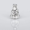 Charm Virgencita de la Almudena en plata de ley para la pulsera de Pandora o similares. Vista frontal.