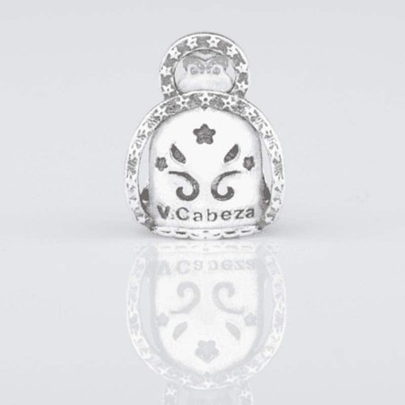 Charm Virgencita de la Cabeza con resplandor en plata de ley para la pulsera de Pandora o similares. Vista trasera.