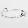 Charm de la Virgencita Bien Aparecida en plata de ley para la pulsera de Pandora o similares. Vista trasera. Pulsera con charm.