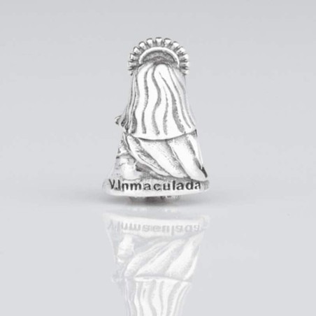 Charm de la Virgencita Inmaculada en plata de ley para la pulsera de Pandora o similares. Muestra trasera.